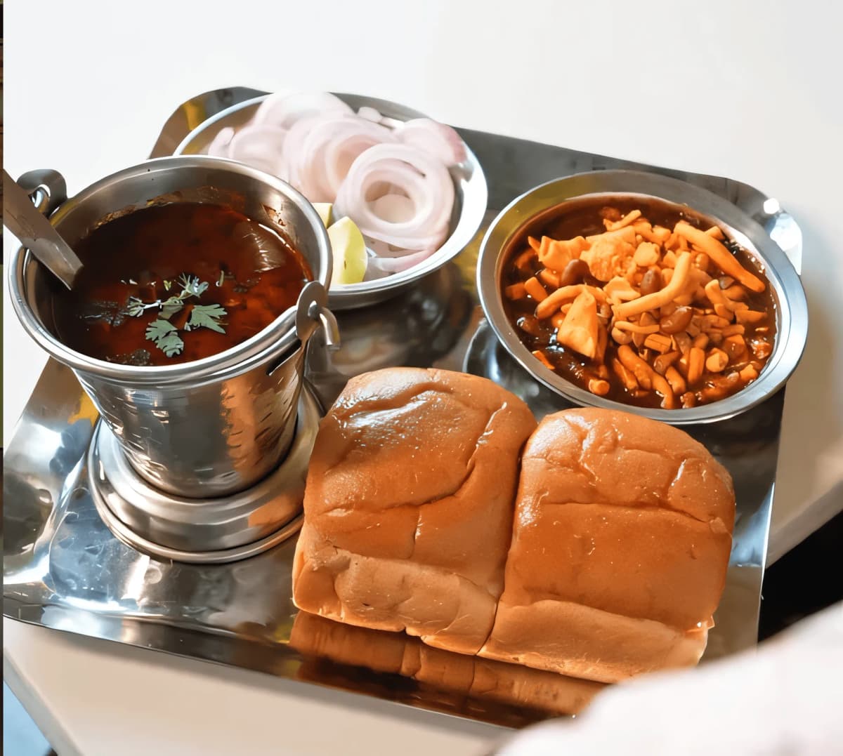 Misal Pav