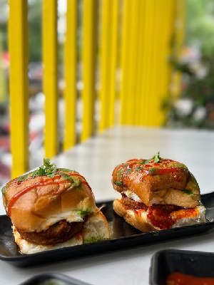 Vadapav